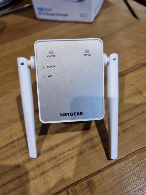 NETGEAR Ex6120 WiFi Range Extender 1200 Mbps Dual Band
