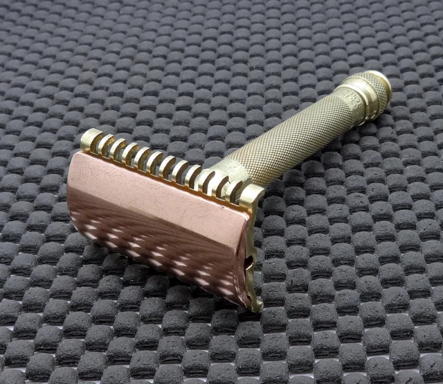 Vintage 1930's Gillette NEW Ball End DE Safety Razor 3 Piece Long Comb 2