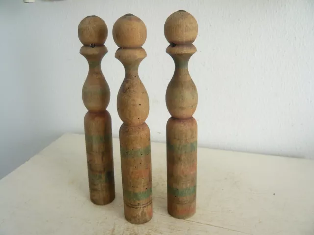 3 alte Holzkegel Kegel Shabby Frankreich Vintage Brocante Landhaus Garten Deko