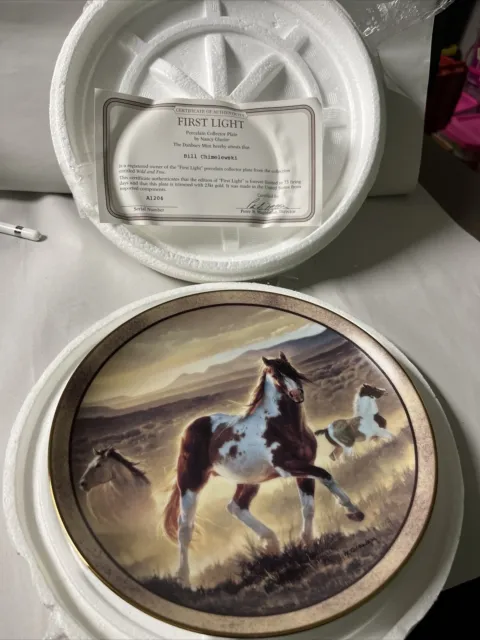 Danbury Mint Desert King Wild and Free Horse Porcelain Plate 23K Ltd Ed NOS