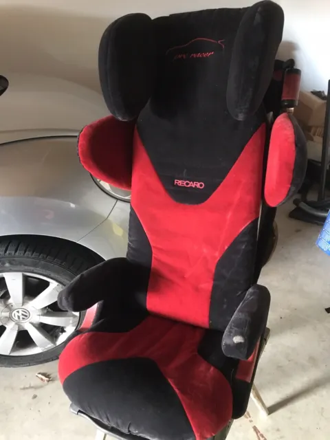 Recaro Kindersitz fürs Auto 9-36 KG, mit Lautsprecher, kein Isofix, gebraucht!