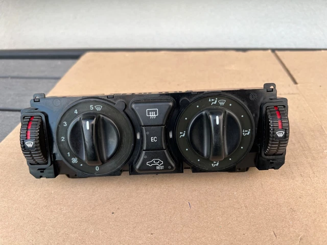 Mercedes W202 W208 CLK W210 SLK AC CONTROL CLIMATE UNIT 2108302685 OEM