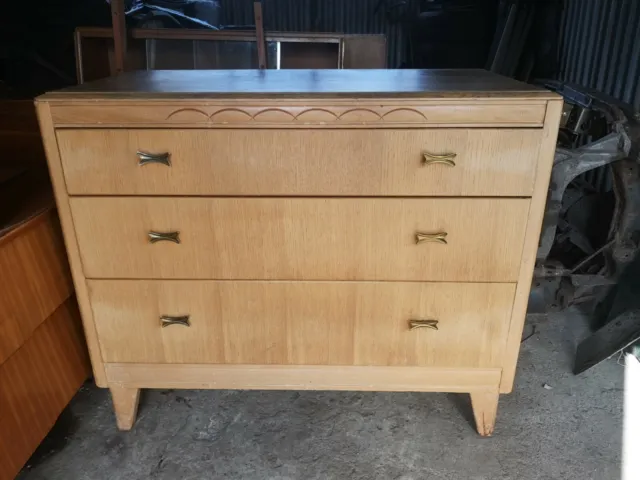 harris lebus chest of 3 Oak drawers