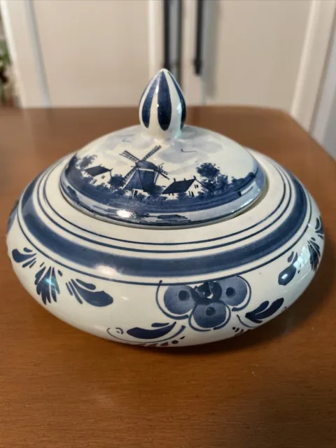 Vintage Delft Old Holland Hand Painted Trinket Candy Dish Sugar Bowl 4”x6”