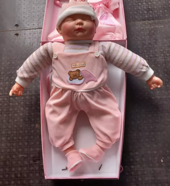 Vintage unbranded realistic baby doll in pink outfit - boxed from the 1970s #1