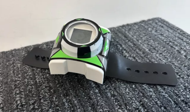 Ben 10 Omnitrix Watch New Season 3 Includes 40+ Alien Phrases CN Ages 4+  Toy 43377769538