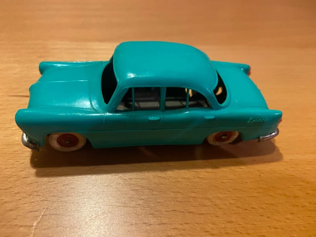 NOREV 1/86 HO SIMCA ARIANE VERTE