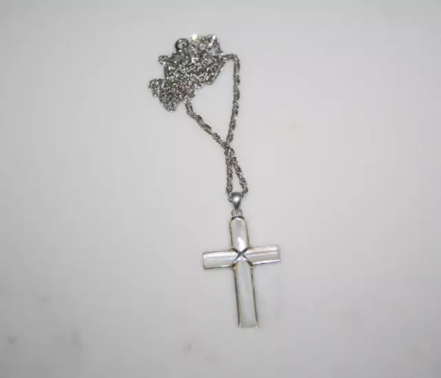 STERLING SILVER 925 Mother of Pearl CROSS PENDANT & 16" Twist Chain NECKLACE