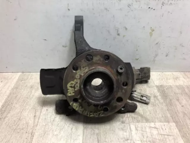 Fusee avant droit OPEL ZAFIRA A 13165672