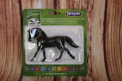 Breyer Horse Stablemate #9164 World Equestrian Games Cantering Warmblood SR 750