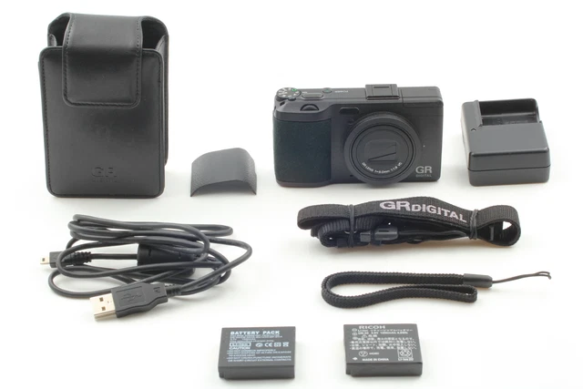 [Near MINT w/ Battery x2] RICOH GR DIGITAL IV 10.4MP Digital Camera Black JAPAN