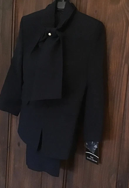 Boys Navy 3 Piece Suit Jacket Trousers Cravat Chest 28” Choice Of Trousers 18/20