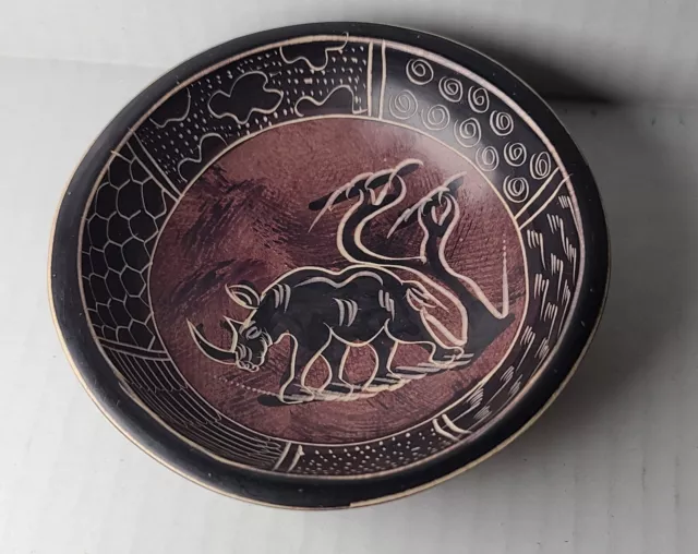 Rhino Safari Carved Etched African Animal Soapstone Bowl Trinket Dish Art