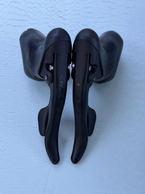 Pédalier route 9-10 vitesses noir 172,5mm 39-53 - Pièce Vélo Pas Cher