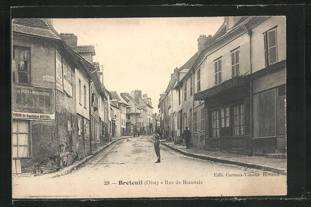 CPA Breteuil, Rue de Beauvais