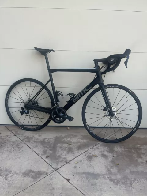 2018 BMC TEAMMACHINE Disc SLR 02 Two Size 58. Carbon Fiber Road