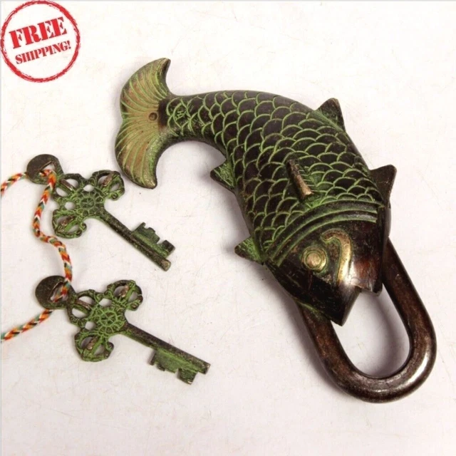 Cadenas à bouton en forme de poisson en laiton fabriqué à la main à...