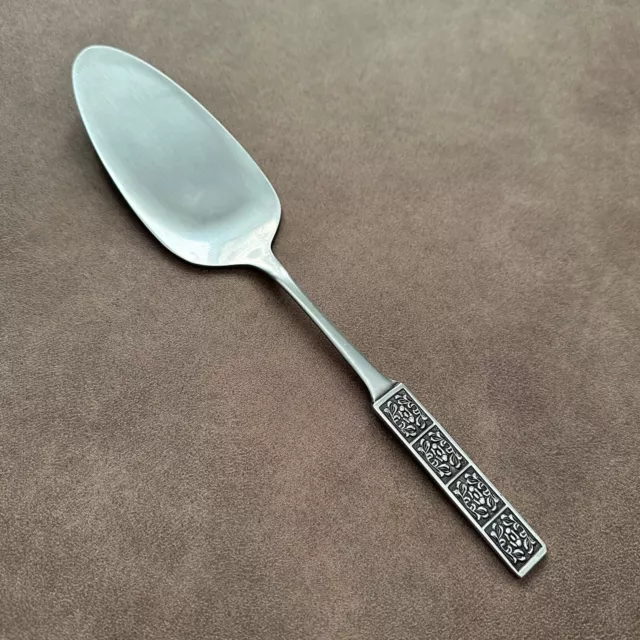 Vintage Retro Wiltshire Burgundy Pattern Retro Stainless Steel Cake Server