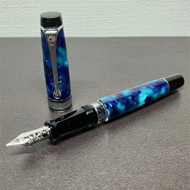 AURORA Optima AZZURRA Fountain Pen