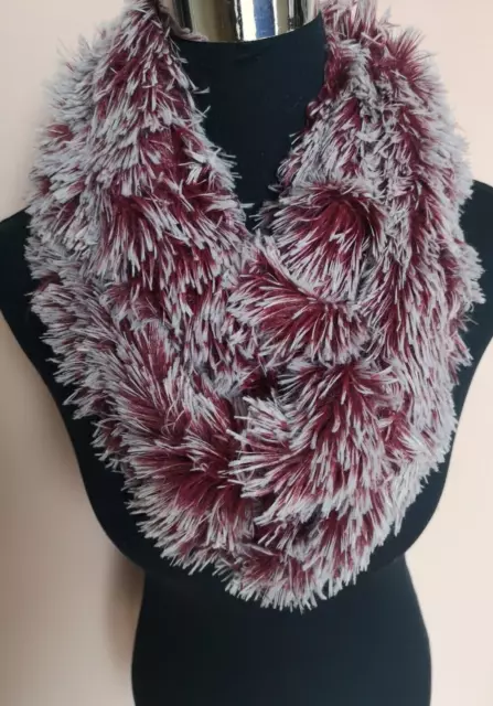 Ladies Large Super Soft Fluffy Red Snood Cowl Infinity Scarf New