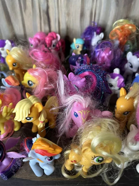 MY LITTLE PONY Huge lot of Ponies & Accessories - SEE PHOTOS