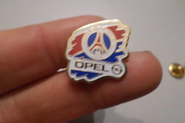 INSIGNE ÉPINGLE PARIS 2024 Jeux Olympiques Football Sur Carte De