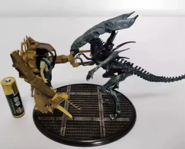 ALIEN QUEEN VERSUS Power Loader Miniature Diorama Figures 14cm ...