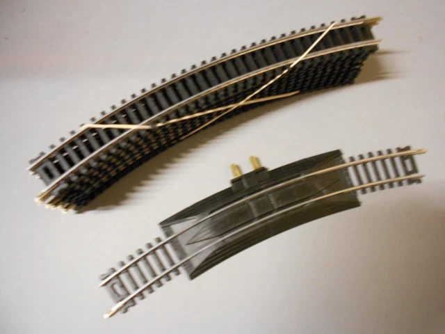 Lot De 12 Rails Ho Mehano/ 11 Rails Courbes Dont 1 Rail Alimentation