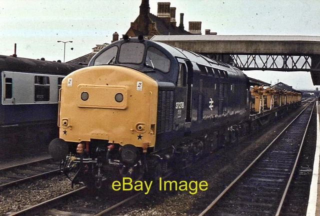PHOTO RAILWAY 6X4 Class 37 37278 Engr Train at Hereford c1982 Pic1 £2. ...