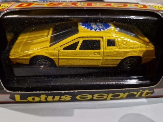 Lotus Esprit Turbo 1981 Jaune – Miniature KK-Scale échelle 1/18 – Métal, Neuve