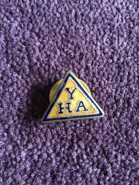 Vintage Youth Hostel Association YHA Members Enamel Badge