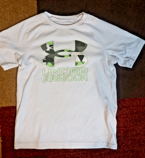 Under Armour Camo UA Tech Logo Fill short Sleeve Activewear T-Shirt Boys Size M