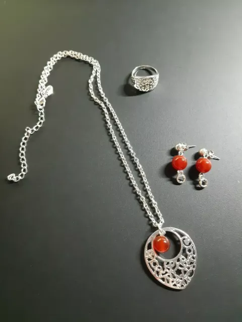 -Abverkauf- Schmuckset Halskette, Ring und Ohrsteckern - silber - Modeschmuck