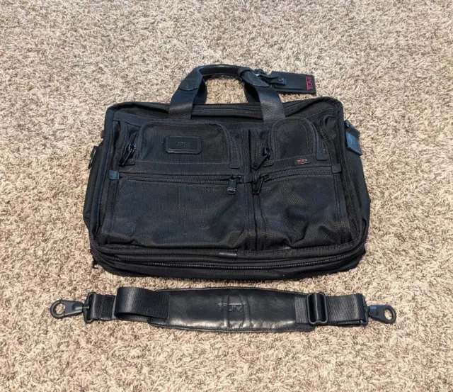 Great - TUMI Briefcase Business Bag ALPHA 26141DH Expandable 17x13x8 Laptop