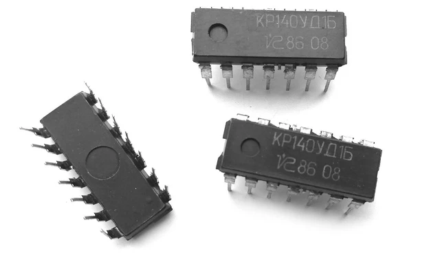 KR140UD1B (КР140УД1Б/UA702DC) OPERATIONSVERSTÄRKER 702 IC (2 Stück) EUR ...