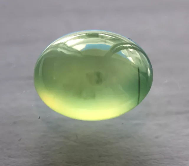 10,87 ct Belle Préhnite d'Afrique