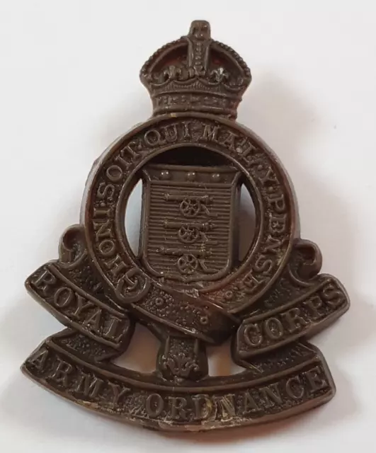 WW2 Plastic Economy Cap Badge Royal Army Ordnance Corps RAOC - British Army