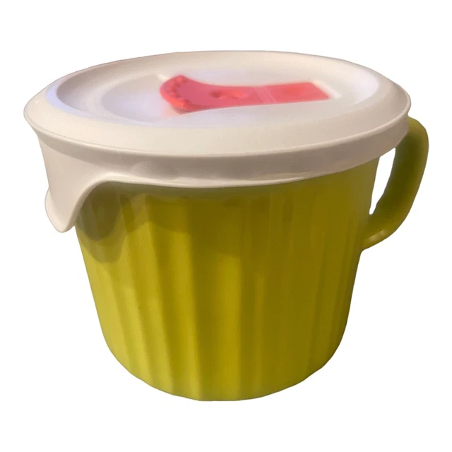 CorningWare Green 20 Oz Stoneware Soup Mug Cup w/ Vented Lid serving cup