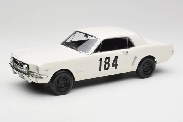 Ford Mustang GT Convertible 1/18 JOUEF EVOLUTION - Collection