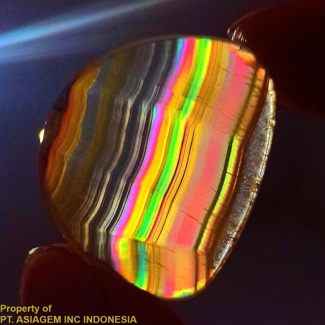 15ct 'A' Grade Rainbow IRIS AGATE ~Multi-Color Fire~ 1-of-a-kind ~100% Natural