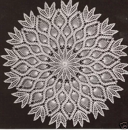 Vintage Crochet PATTERN to make Pineapple Design Doily Centerpiece Mat 18"