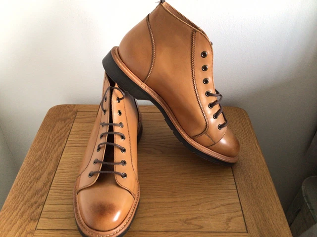 Toast monkey boots sale