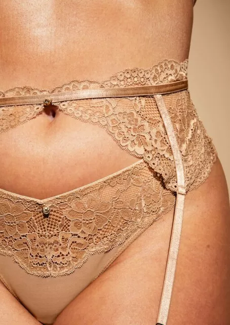 Ann Summers Suspender Belt Size Med 12-14 New & Tags Sexy Lace Nude 1 EU 38-40