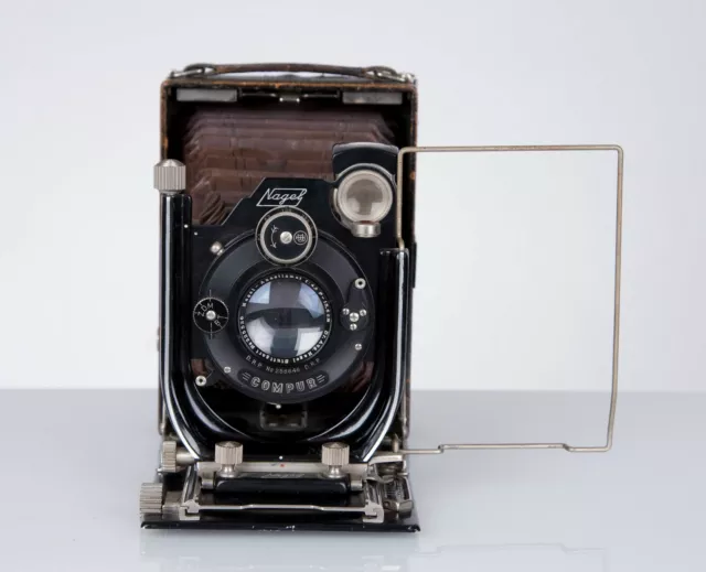 Fa. Nagel Klappkamera Nr. 33  9 x 12 cm Nagel - Anastigmat f:4,5  F-15,5 cm