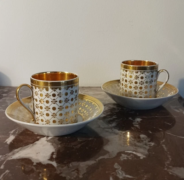 Paris, époque Empire - paire de tasses litron, à café et soucoupes en porcelaine
