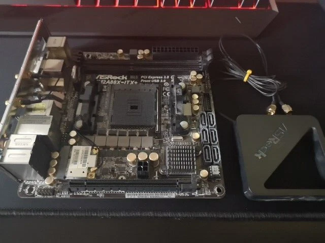 Scheda Madre ASRock FM2A85X-iTX Mini-ITX Per AMD Socket FM2 | DDR3, PCIe, DVI, HDMI, USB 3.0 (usata Funzionante) - 3