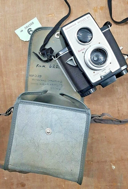 Cámara réflex Brownie de colección para imágenes fijas en película 620 - con estuche