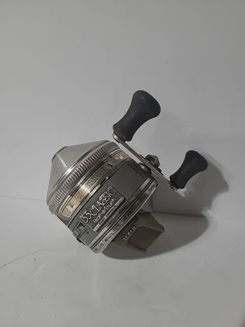 VINTAGE ZEBCO 33 CLASSIC FEATHER TOUCH SPIN CAST REEL USA SEE DETAILS 