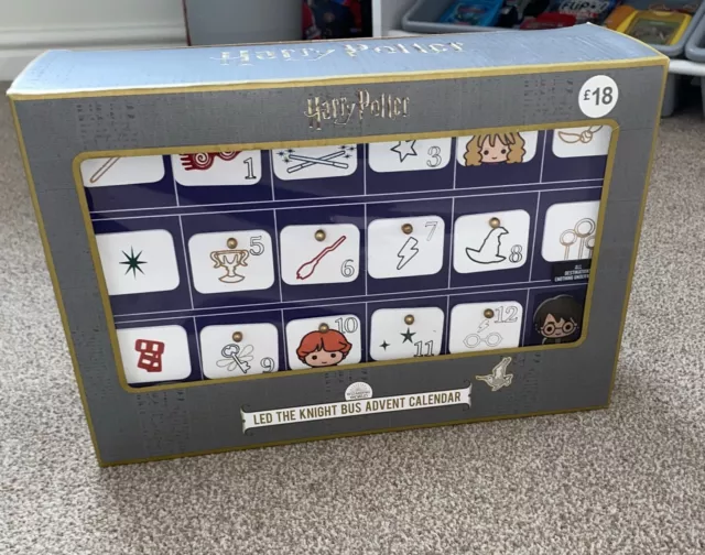 NEW HARRY POTTER LED Light Up Knight Bus Advent Calendar Hogwarts