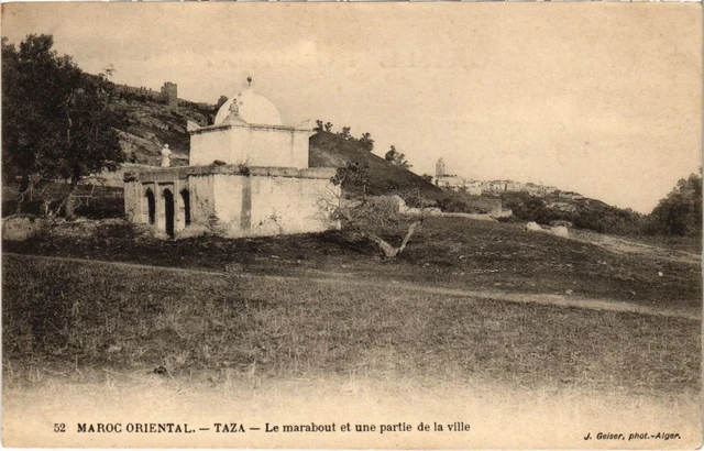CPA AK MAROC Geiser TAZA Le marabout et une partie de la ville (69188)